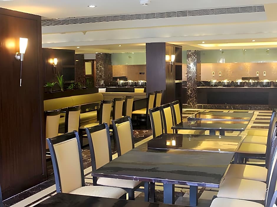 Anandha Inn Convention Centre and Suites