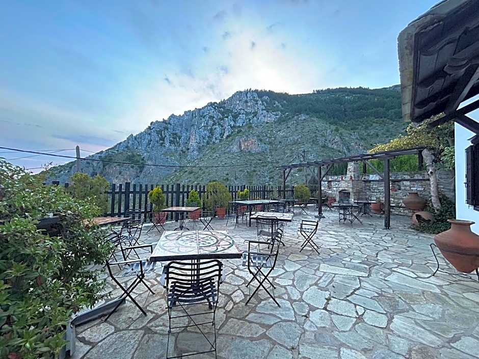 Hotel Adam