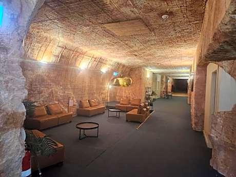 Coober Pedy Experience Motel