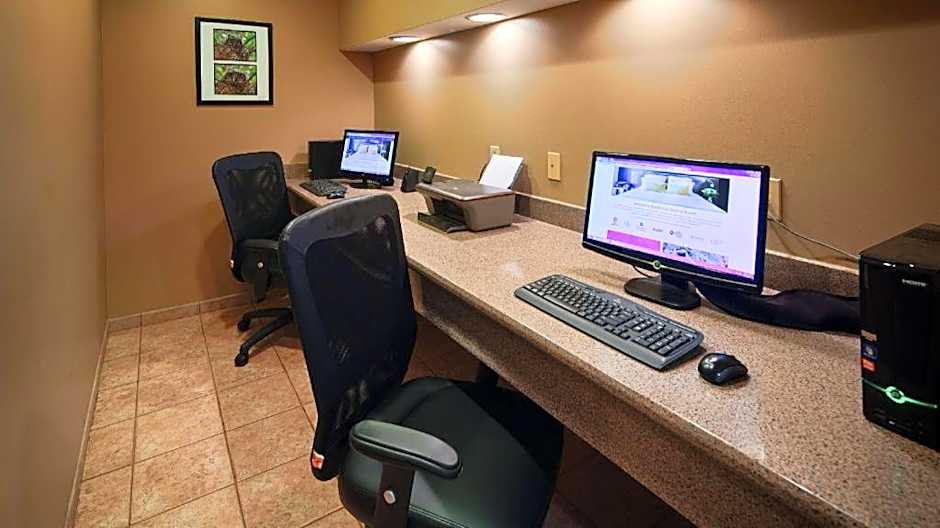 Best Western Forest Inn