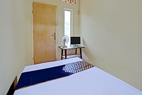 Small Single Room