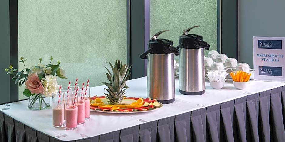 Shearwater Hotel & Spa