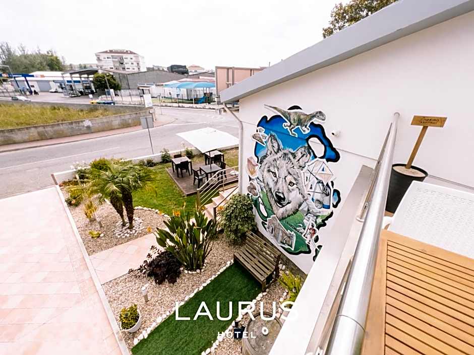 Laurus Hotel