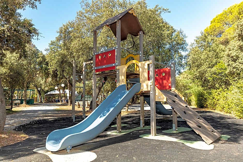 Camping Les Prés du Roi