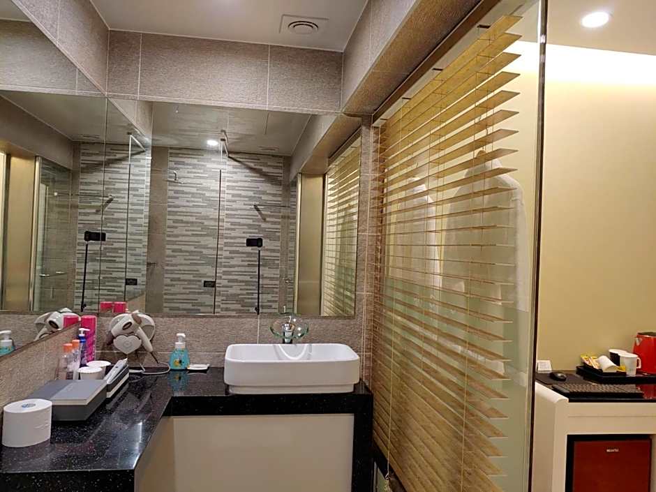 Jeju Irrua Hotel
