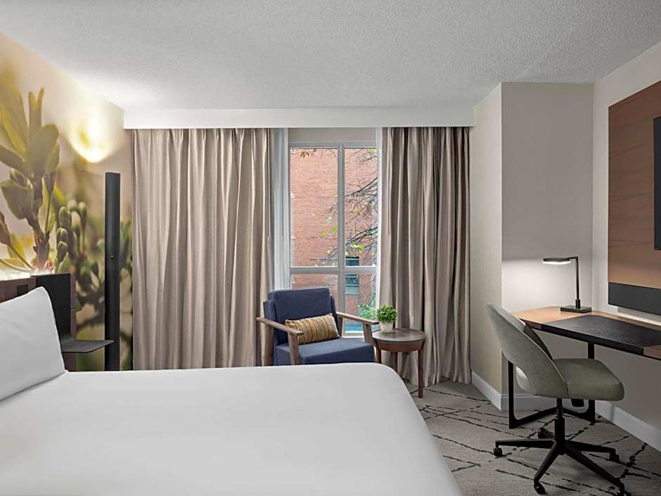 Novotel Toronto Centre