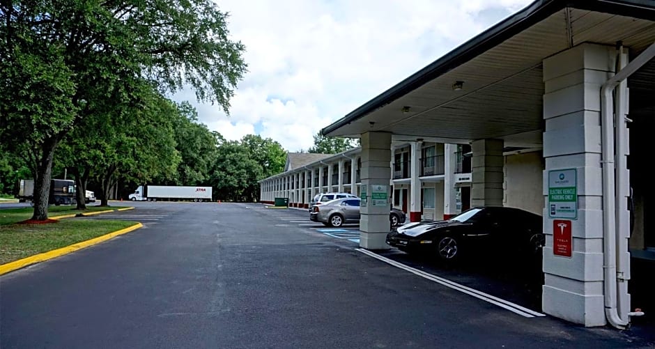 Best Western Point South