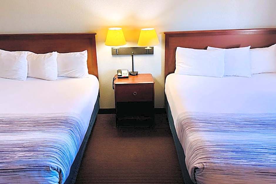 AmericInn by Wyndham Stillwater