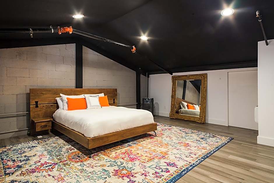 Petaluma Warehouse Lofts Unit D