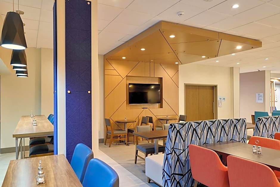 Holiday Inn Express & Suites St. Vincent - Grenadines by IHG