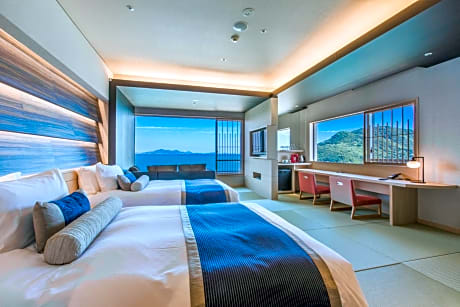 Premium Corner Twin Room with Ocean View