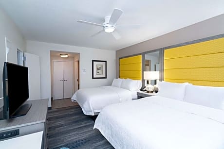 Queen Suite with Sofa Bed