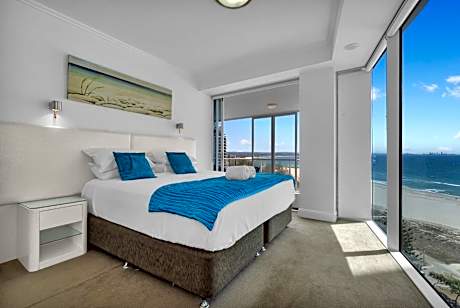 Luxury Four-Bedroom Apartment