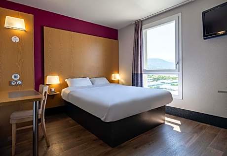 B&B Hotel Grenoble Centre Alpexpo