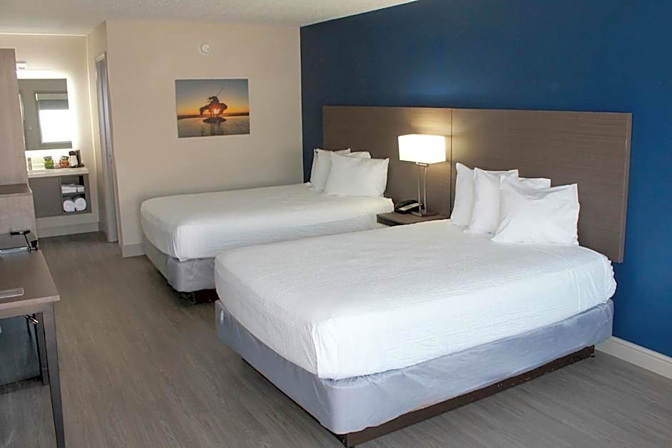 Angel Inn Near IMAX, a Travelodge by Wyndham