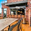 Cobblestone Hotel & Suites - Lynden