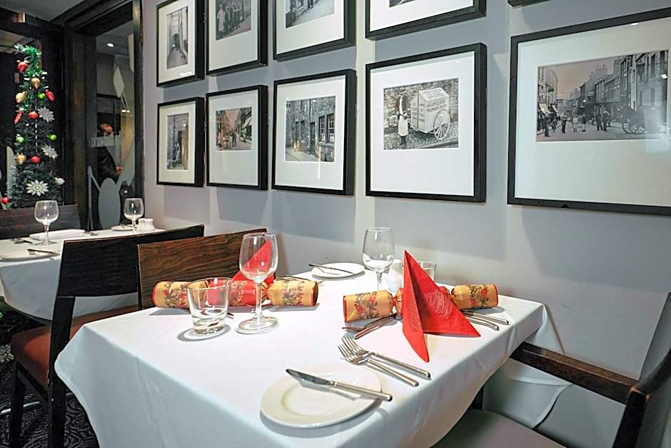 Lancaster House Hotel