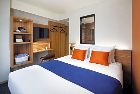 Double Room - Non-Smoking