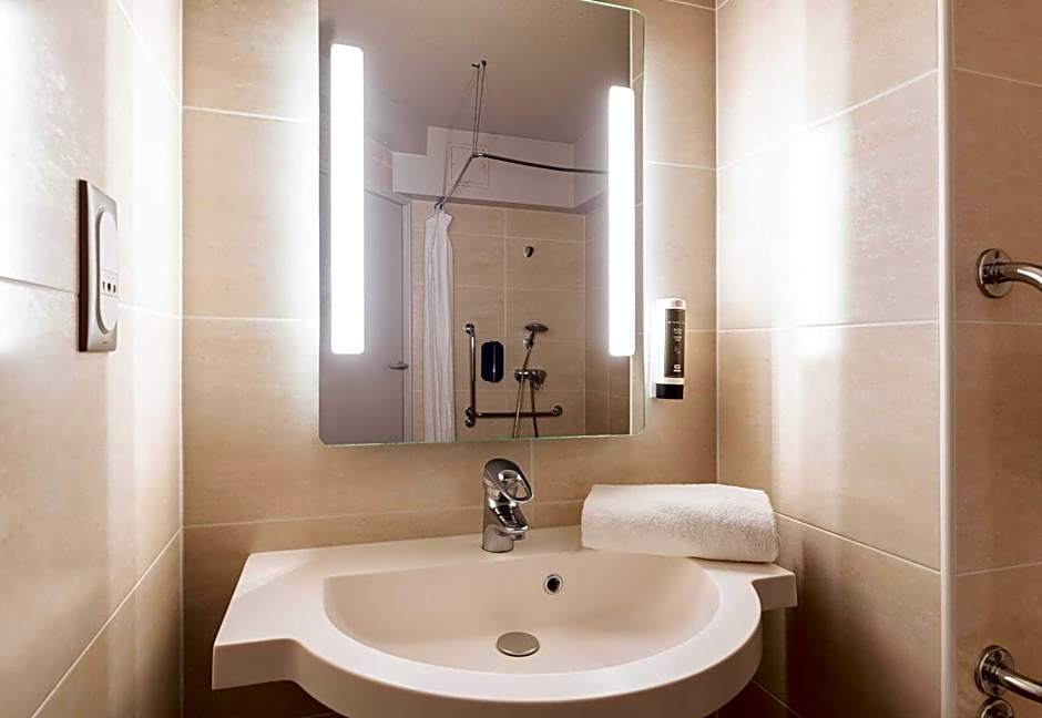 B&B Hôtel Lyon Vénissieux