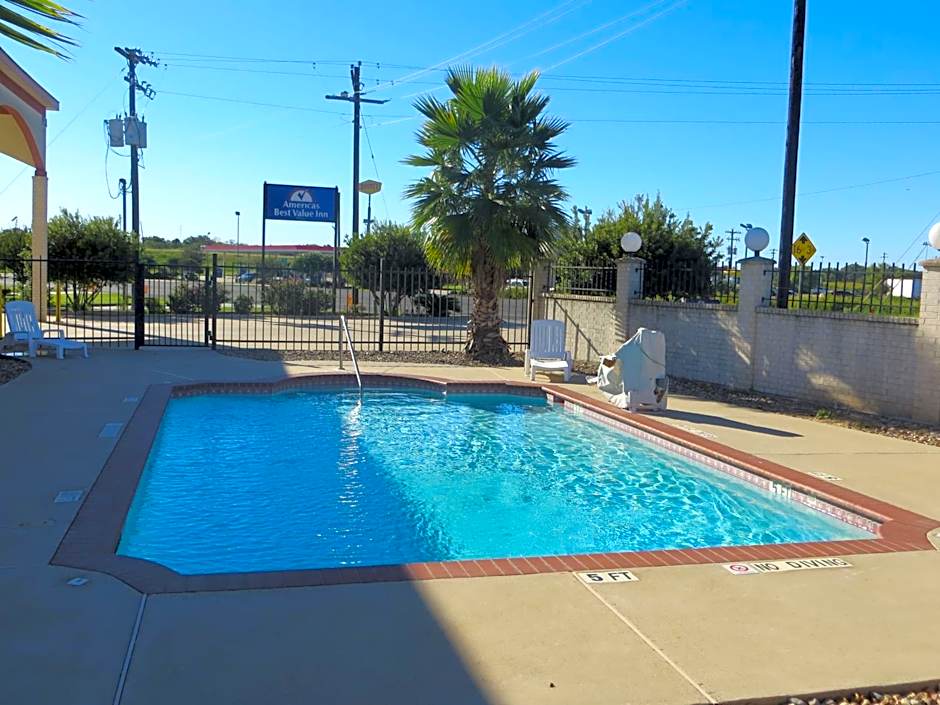 Americas Best Value Inn & Suites Hempstead Prairie View