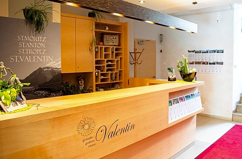 Hotel St Valentin Rooms & Appartements
