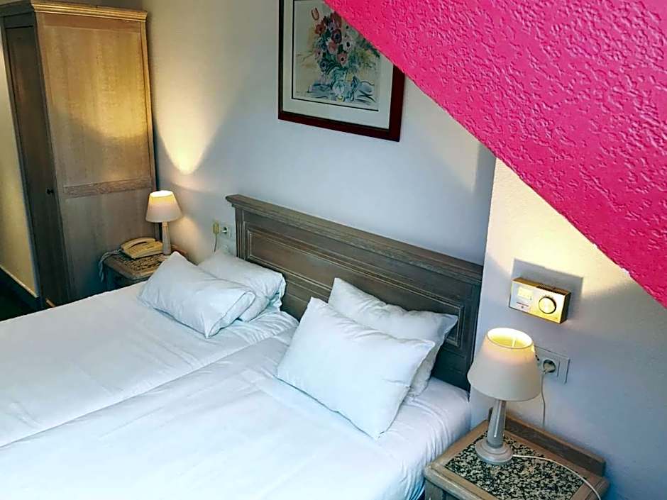 Brit Hotel Aux Sacres Reims Centre