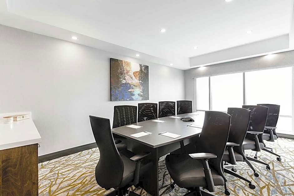 Hampton Inn By Hilton & Suites Beauport, Quebec, Canada