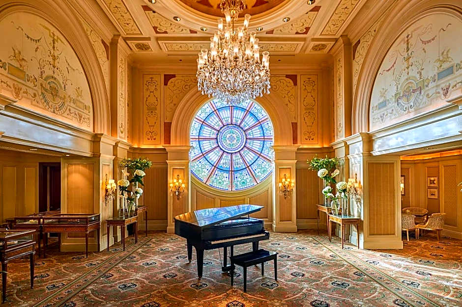 Four Seasons Hotel Cairo At The First Residence