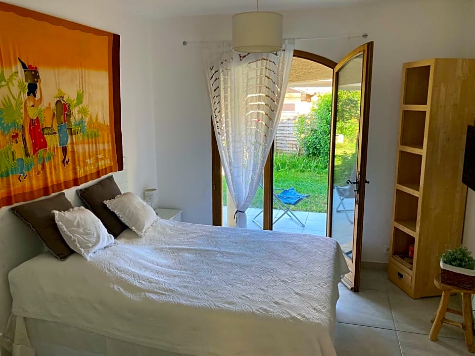 Bed & Breakfast Les LILLAS