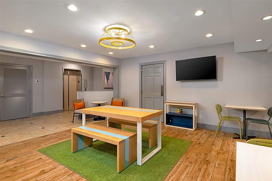 Spark by Hilton Chincoteague Island