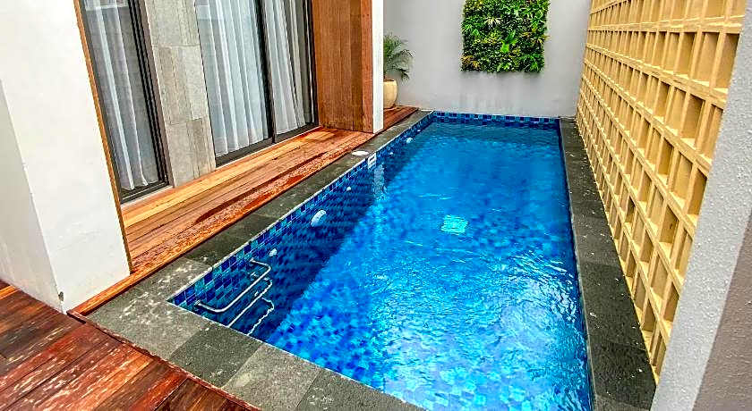 Facade Hotel by Azana