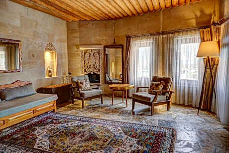 King Suite with Spa Bath