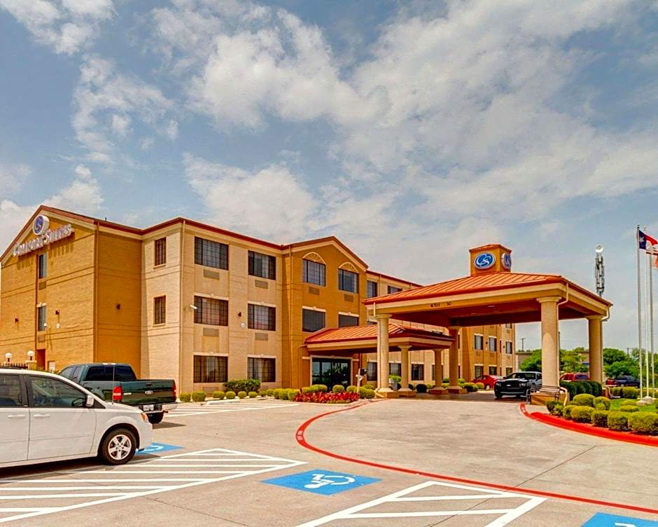 Comfort Suites Lake Ray Hubbard – Rowlett, TX