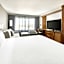 Courtyard by Marriott Los Angeles Woodland Hills