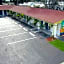 Palm Cove Motel