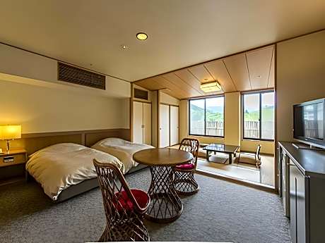 Room with Tatami Area