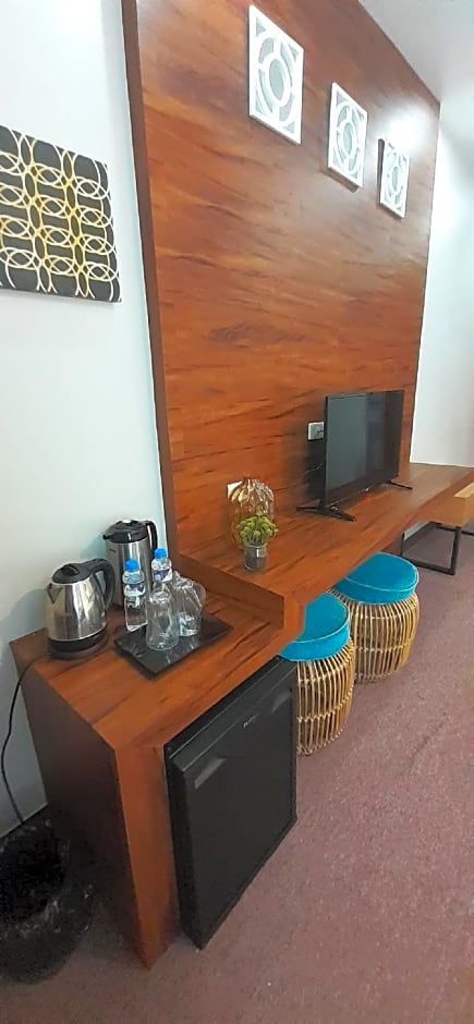 Hotel Camila 2