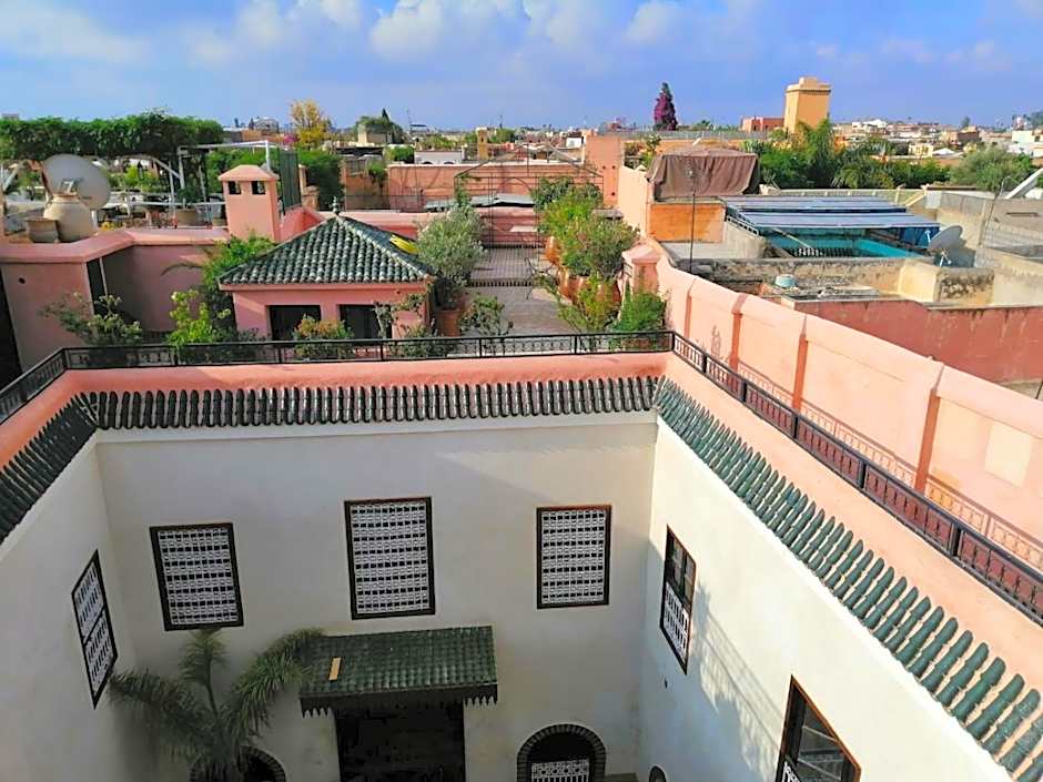 Riad Aventurine