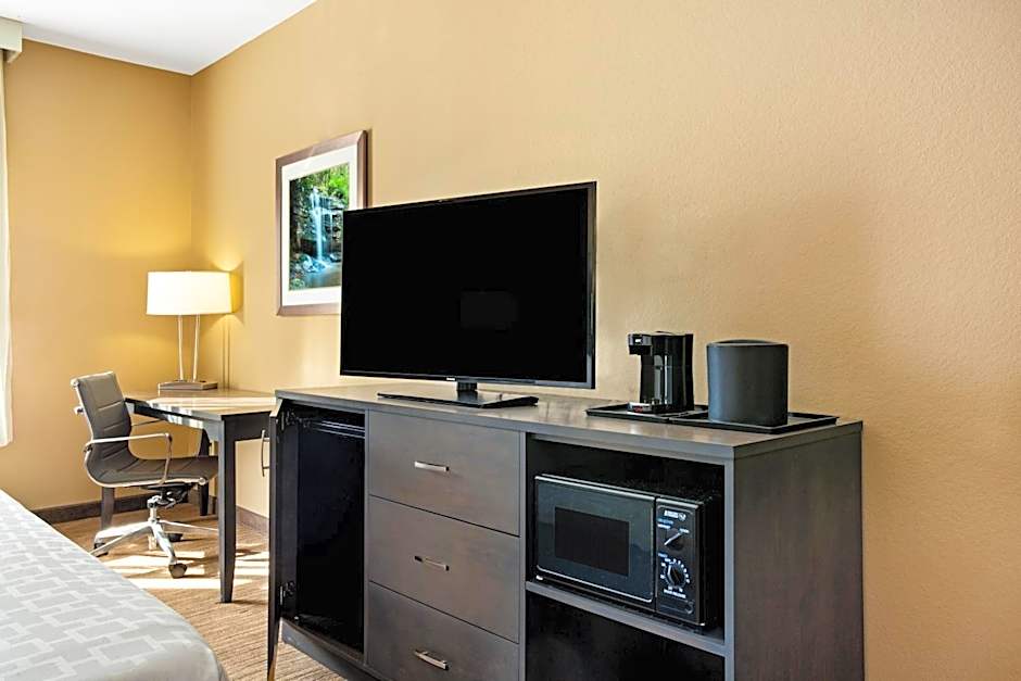 La Quinta Inn & Suites by Wyndham Boone University