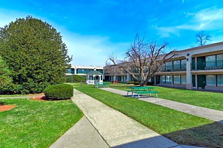 Ramada by Wyndham Pikesville/Baltimore North