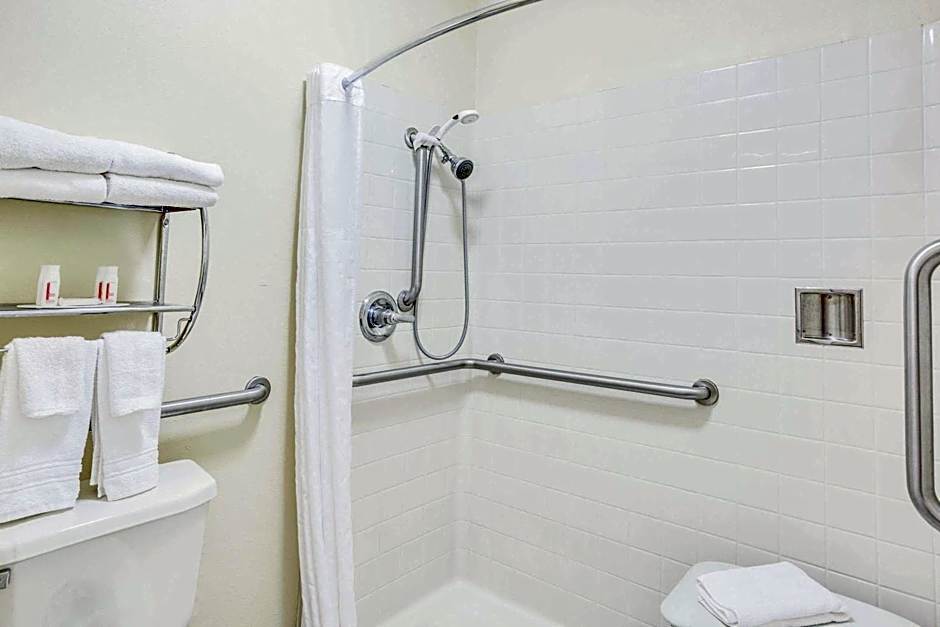 Days Inn by Wyndham Trumann AR