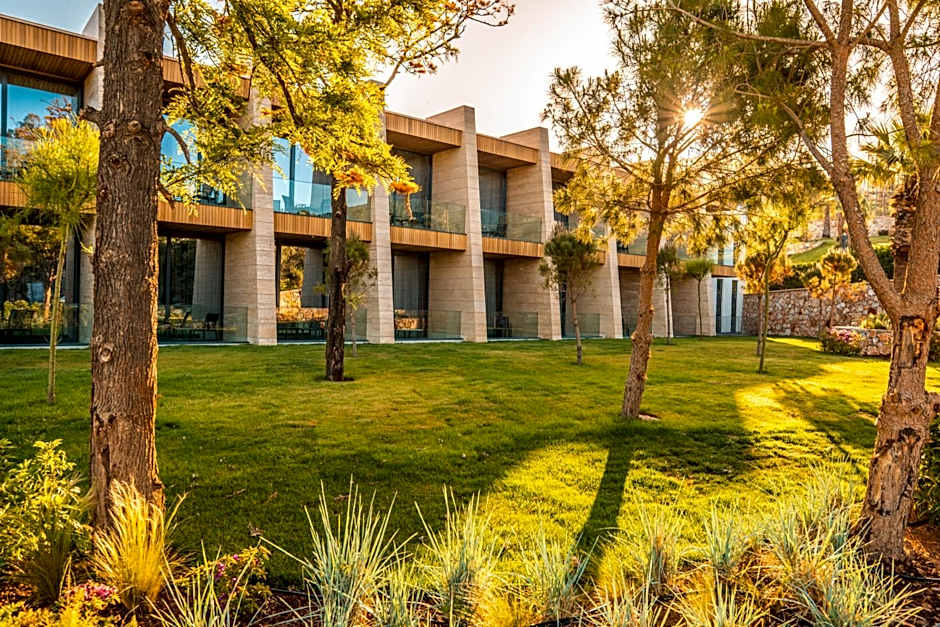 The Norm Collection Door'a Bodrum