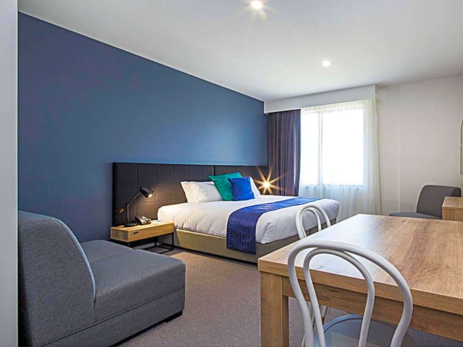 Mantra MacArthur Canberra