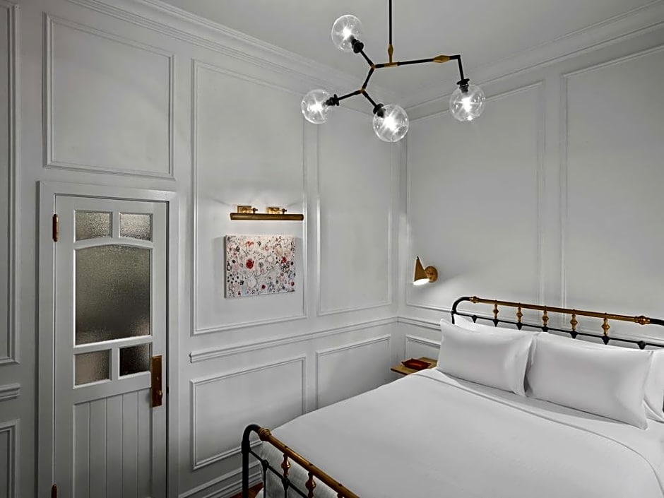 LIFE Hotel, NoMad