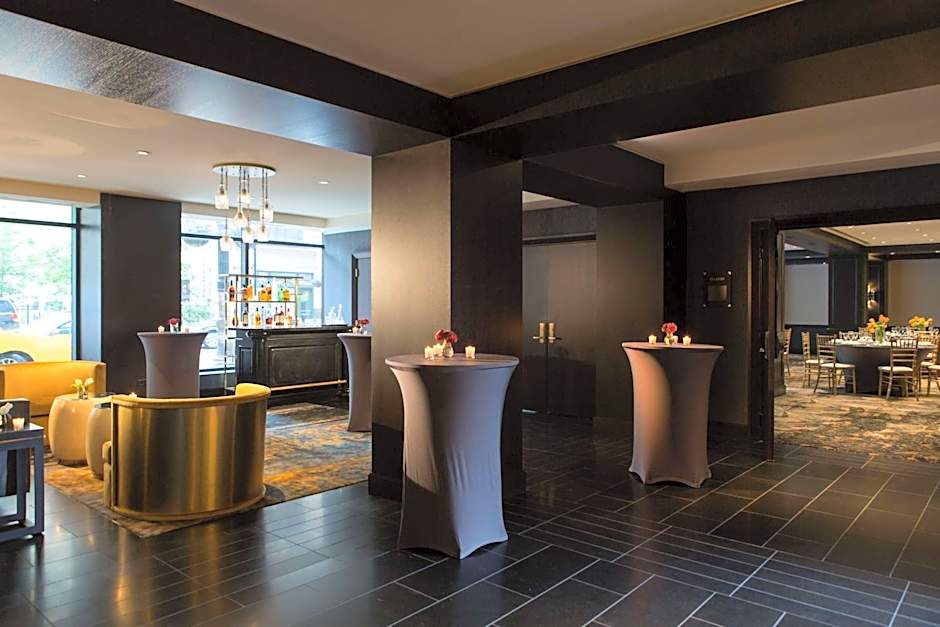 The Allegro Royal Sonesta Hotel Chicago Loop