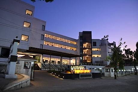 Hotel Lake View