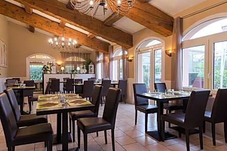 Privilege Double Room - Park Side