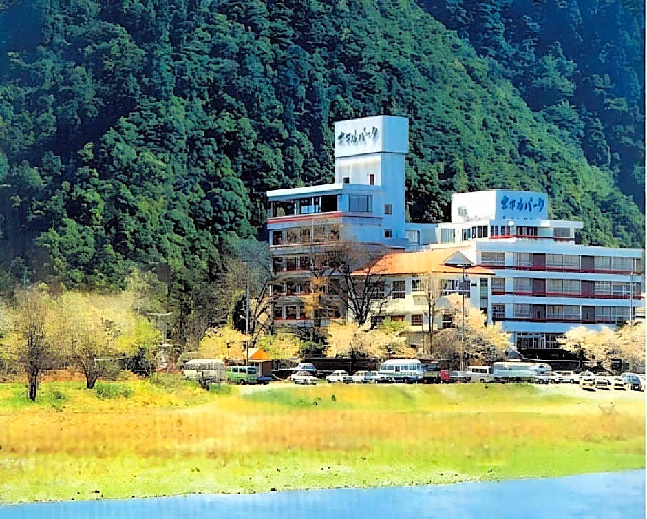 Nagaragawa Spa Hotel Park