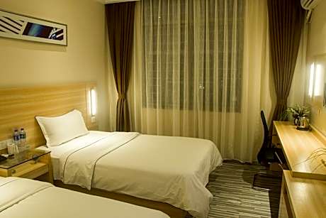 Business Twin Room