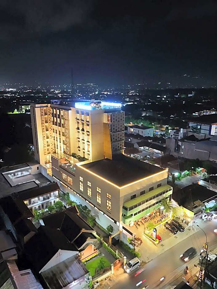 Hotel Fortunagrande Jember By Fosia Hotels
